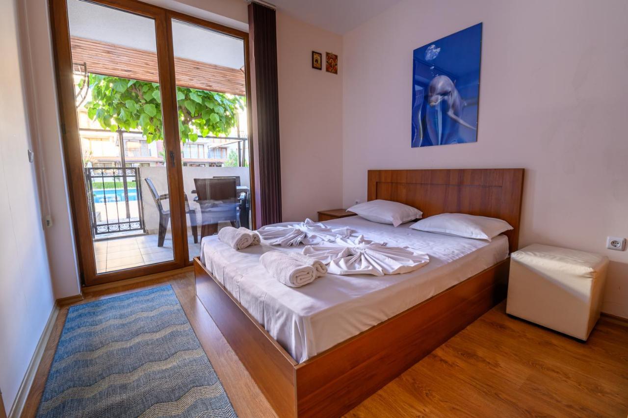 Apollon Apartments ネセバル エクステリア 写真