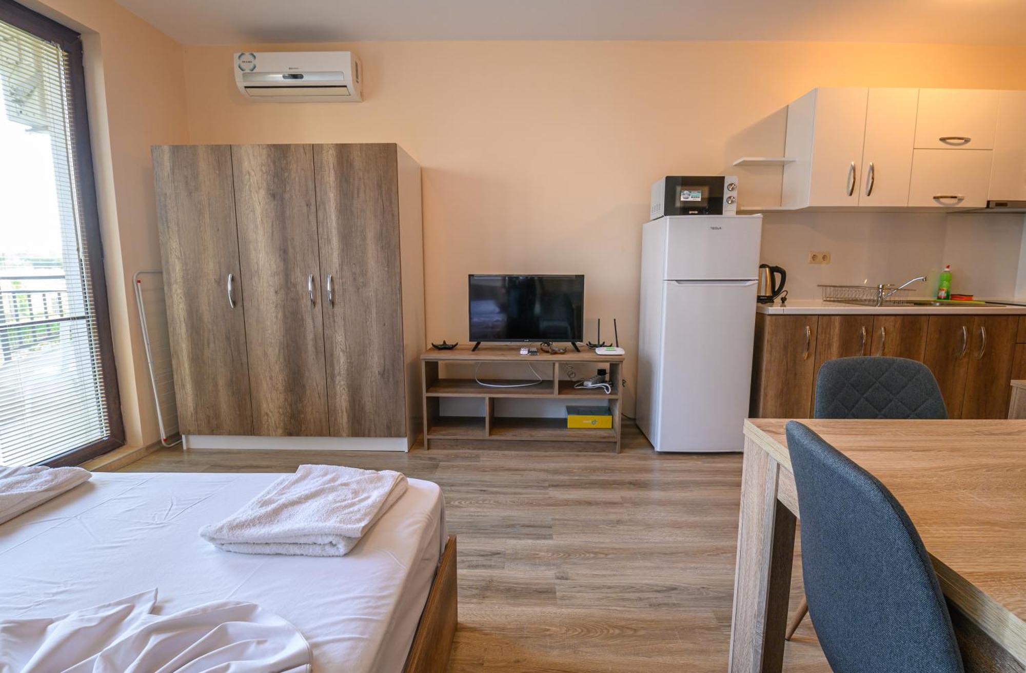 Apollon Apartments ネセバル エクステリア 写真