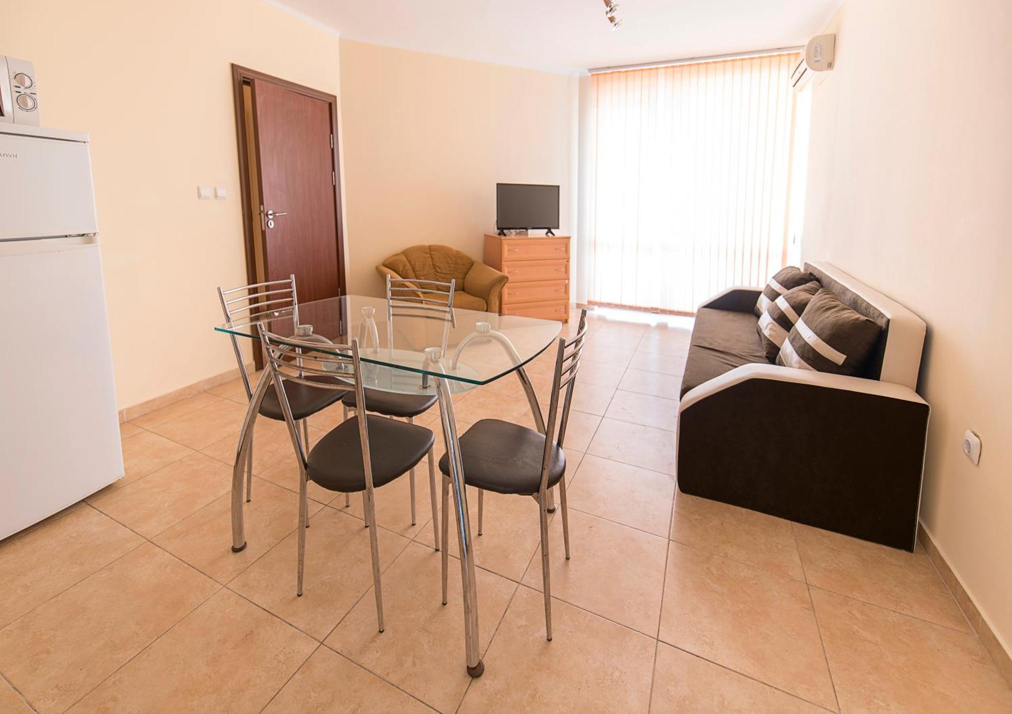 Apollon Apartments ネセバル エクステリア 写真