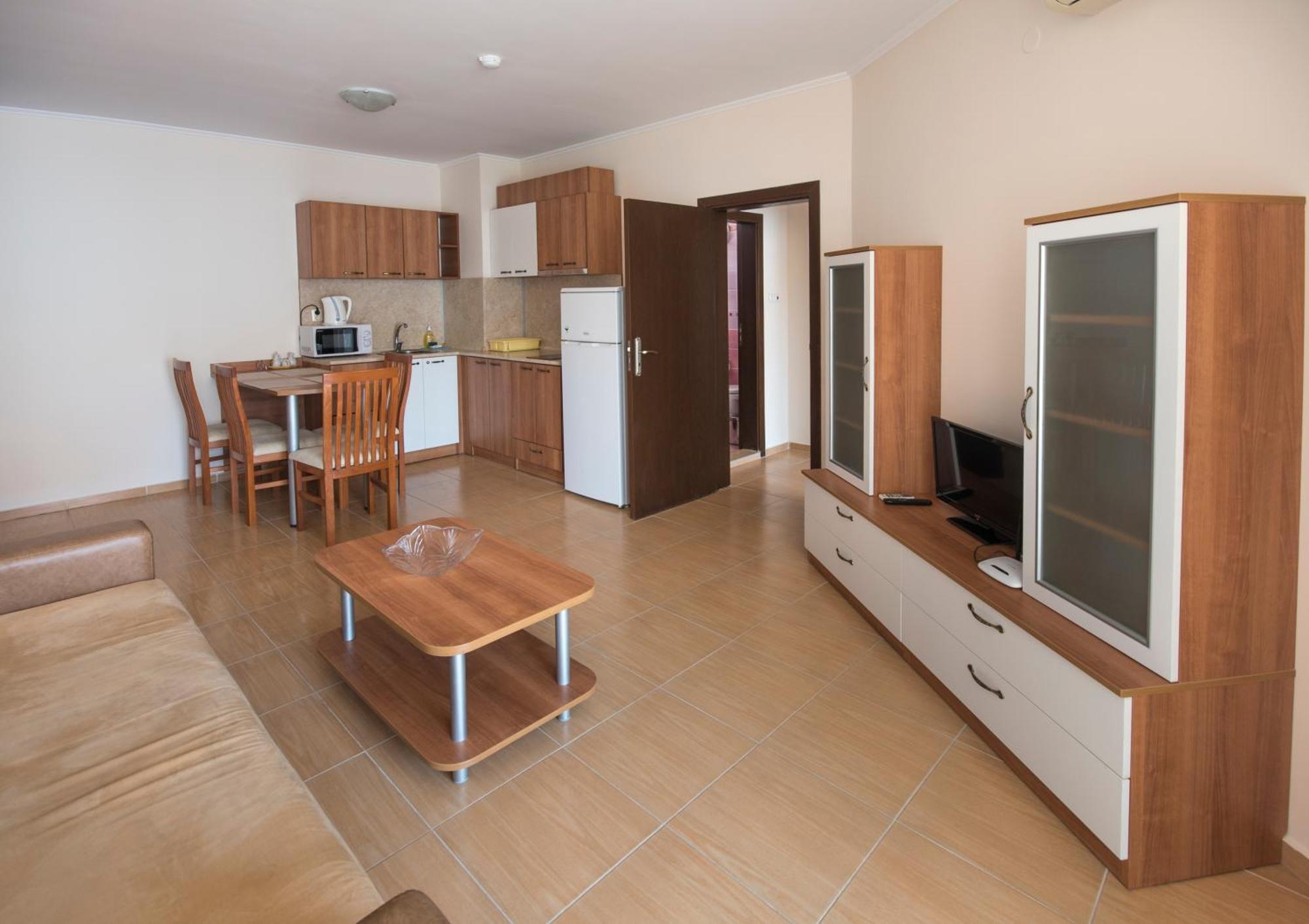 Apollon Apartments ネセバル エクステリア 写真