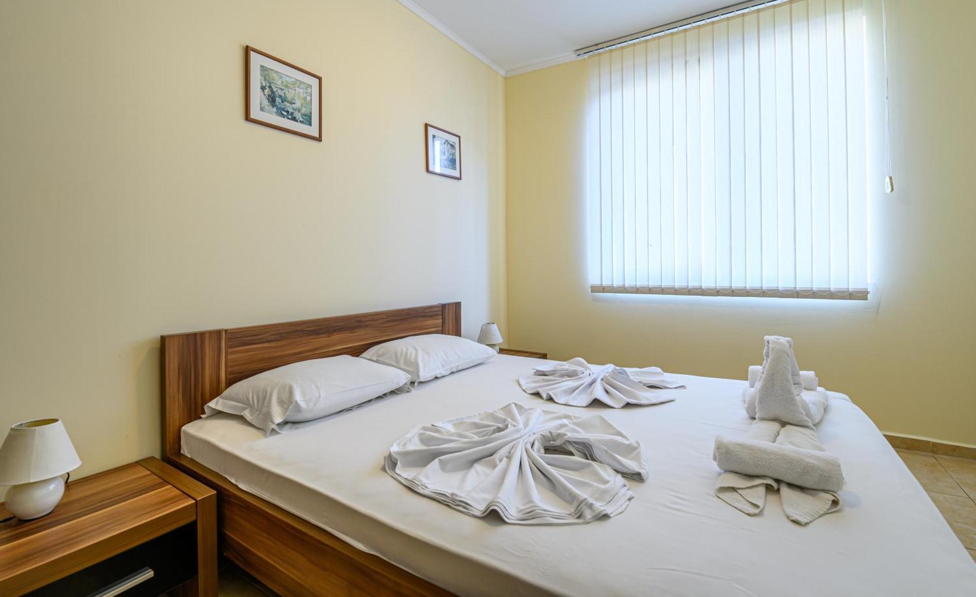 Apollon Apartments ネセバル エクステリア 写真