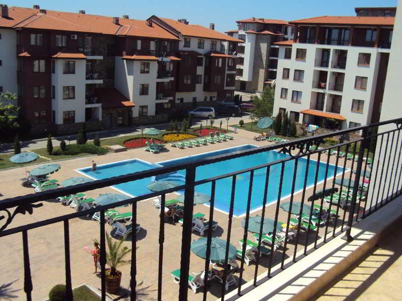Apollon Apartments ネセバル エクステリア 写真