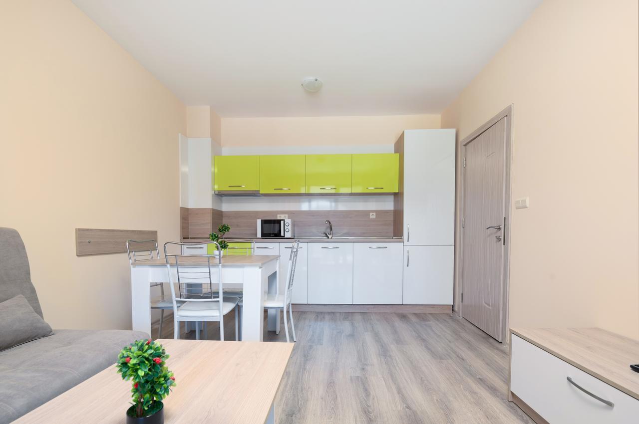 Apollon Apartments ネセバル エクステリア 写真